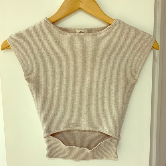 EUC Wilfred cut-out oatmeal knit top Aritzia XS! - Picture 2 of 4